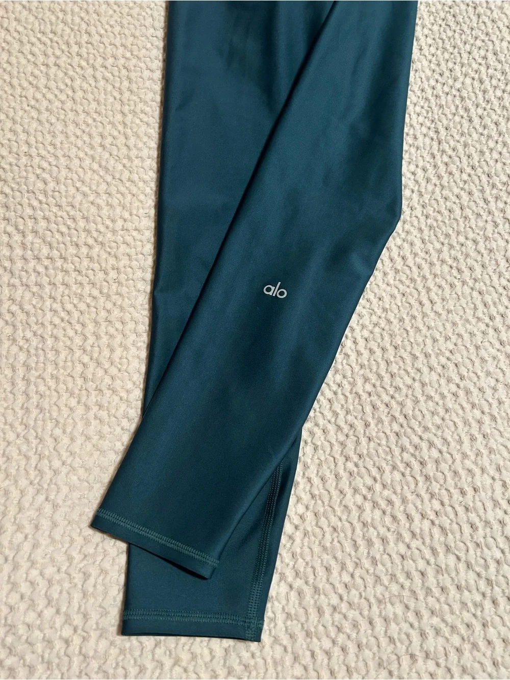 ALO 7/8 High Waist Airlift Legging in Midnight Green